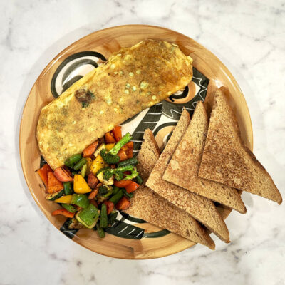 Omelette with shredded Chicken